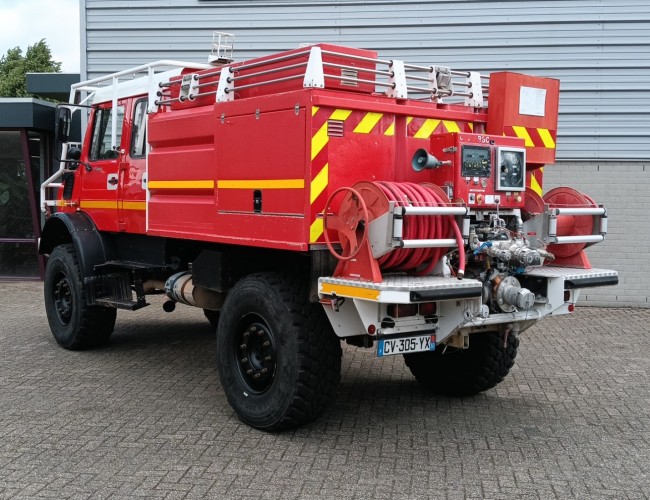 Mercedes-Benz Unimog U 5000 4x4 - (type 437.4) 4000 ltr -Wich -Feuerwehr Doppelkabine,Uberrollkafig - Rosenbauer - Expeditievoertuig, Camper TT 4836