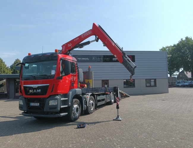 MAN TGS 35.360 8x2 - Fassi 23TM Crane, Machine transporter, Loading ramp, recovery truck 6.2T. winch TT 4842