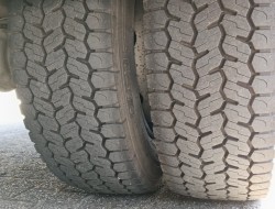 Renault D 210.12 Carrier Supra 850 MT, 2 Verdampers, Diepvries -30,  DHollandia Laadklep, LDW, Loadlift TT 4850