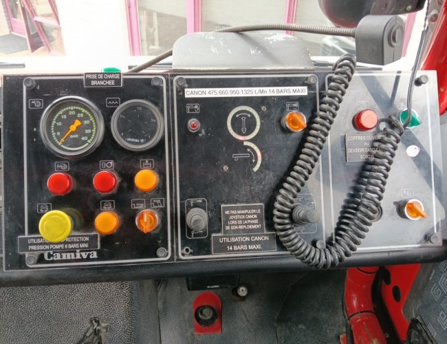 Unimog U 5000 Mercedes Benz -4x4 - (type 437.4) 4000 ltr -Wich -Feuerwehr Doppelkabine,Uberrollkafig - Camivar - Expeditievoertuig, Camper TT 4853