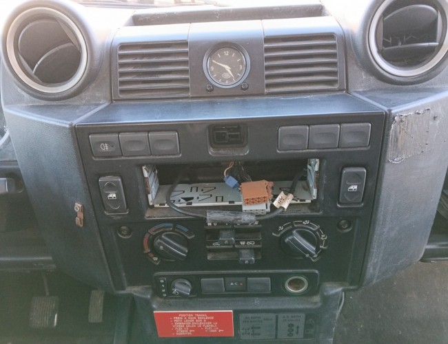Land Rover Defender 130 4x4 -2.4 TD -Pickup, vacuüm, hogedruk pomp, Riool, zuigwagen TT 4880