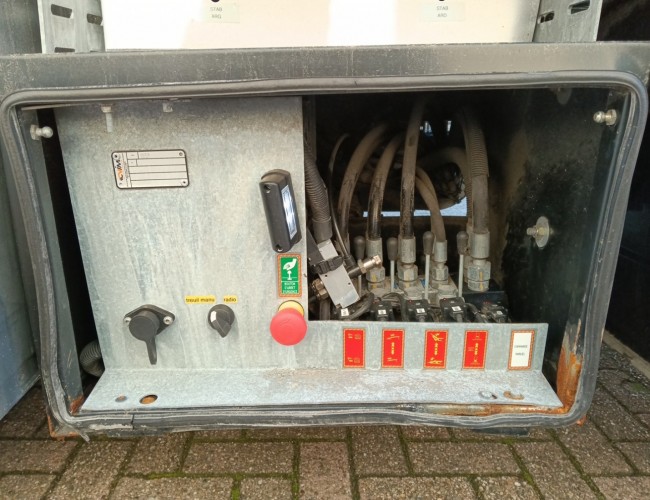 MAN TGS 35.420 8x2 - Fassi 29TM Crane, Machine transporter, Loading ramp, Tow truck 7.2T. Winch TT 4882