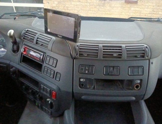 DAF FA CF 260 DHollandia Laadklep, Loadlift 2.000 kg, Schuifkap, Smart tacho TT 4885